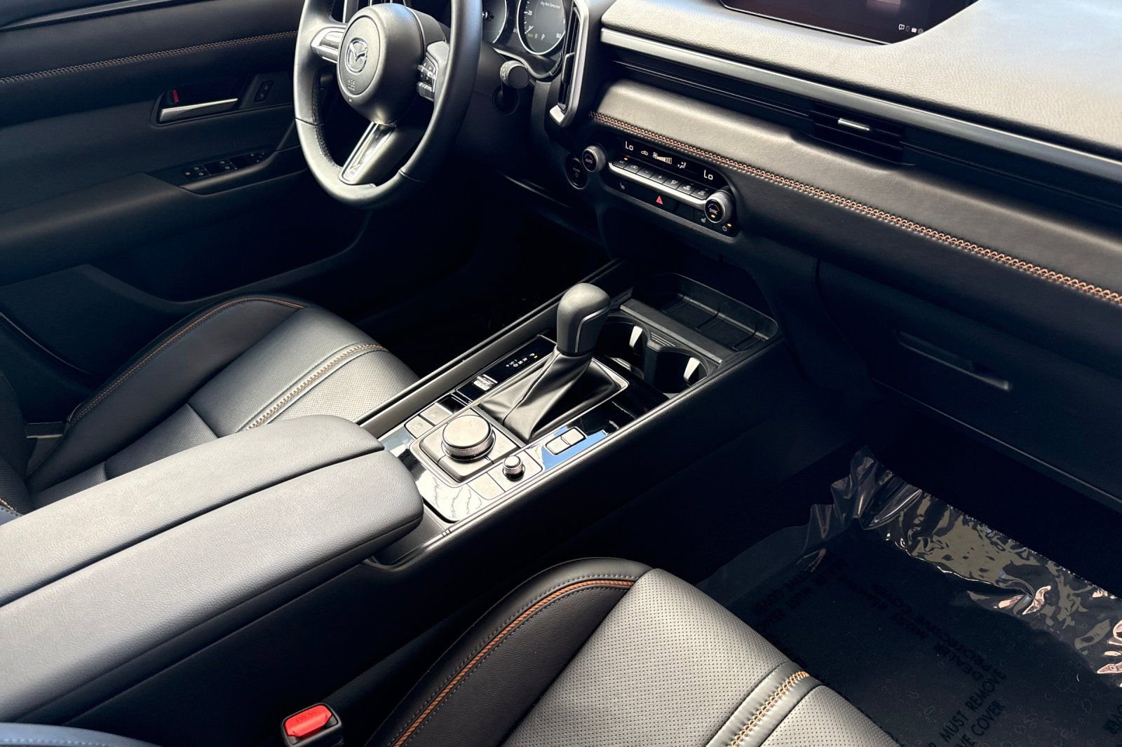 Certified 2025 MAZDA CX-50 AWD 2.5 Hybrid w/ Cargo Package image 18