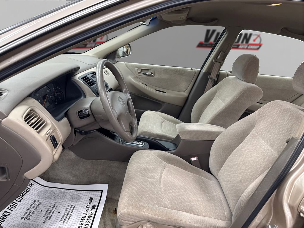 Used 2002 Honda Accord LX image 9