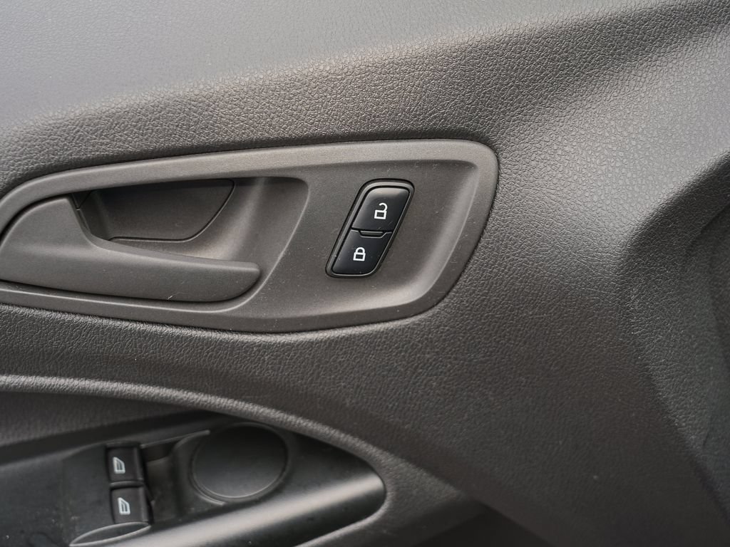 Used 2017 Ford Transit Connect XL FWD image 17