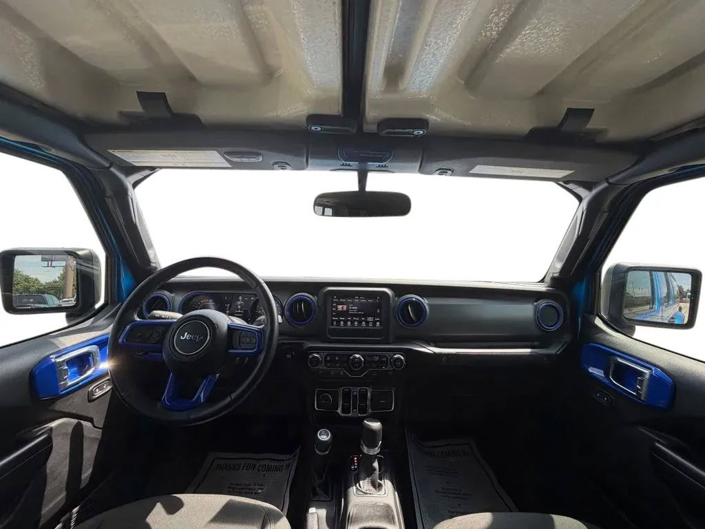 Used 2021 Jeep Gladiator Sport AWD/4WD image 13