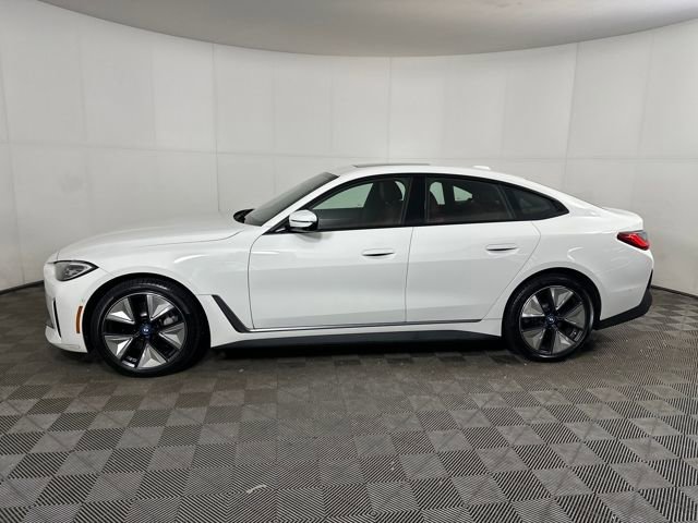 Used 2023 BMW i4 eDrive35 w/ Premium Package image 6