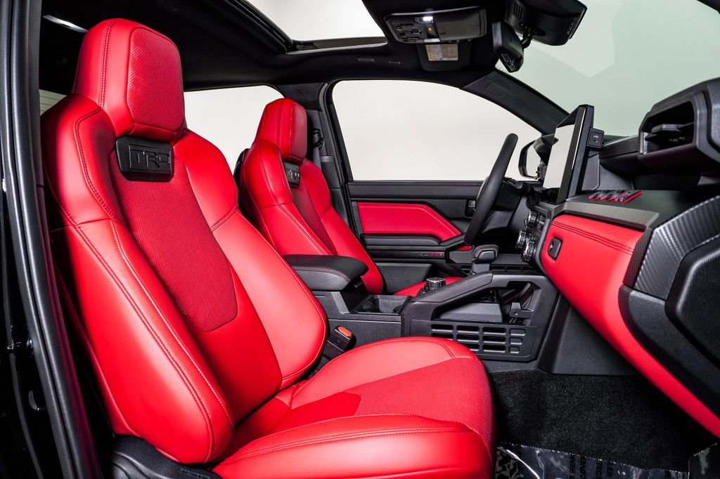 Used 2025 Toyota Tacoma TRD Pro image 16