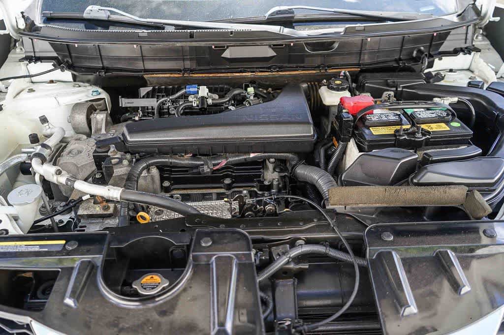 Used 2016 Nissan Rogue S FWD image 27