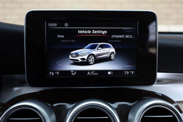 Used 2017 Mercedes-Benz GLC 300 4MATIC image 38