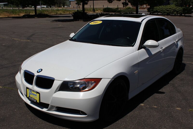 Used 2007 BMW 328i Sedan RWD image 2
