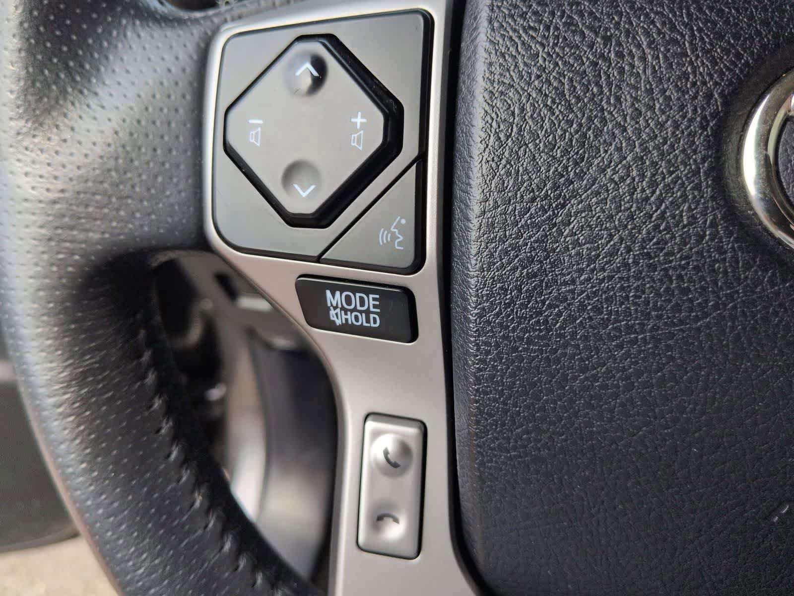 Used 2022 Toyota 4Runner SR5 Premium w/ Moonroof Package RWD image 18