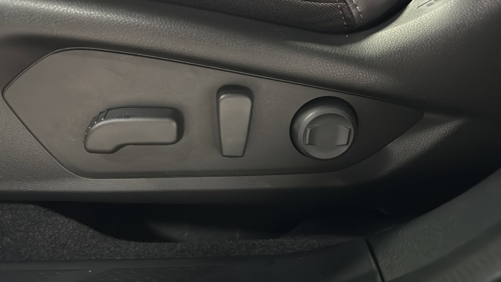 New 2026 Subaru Outback Limited AWD/4WD image 17