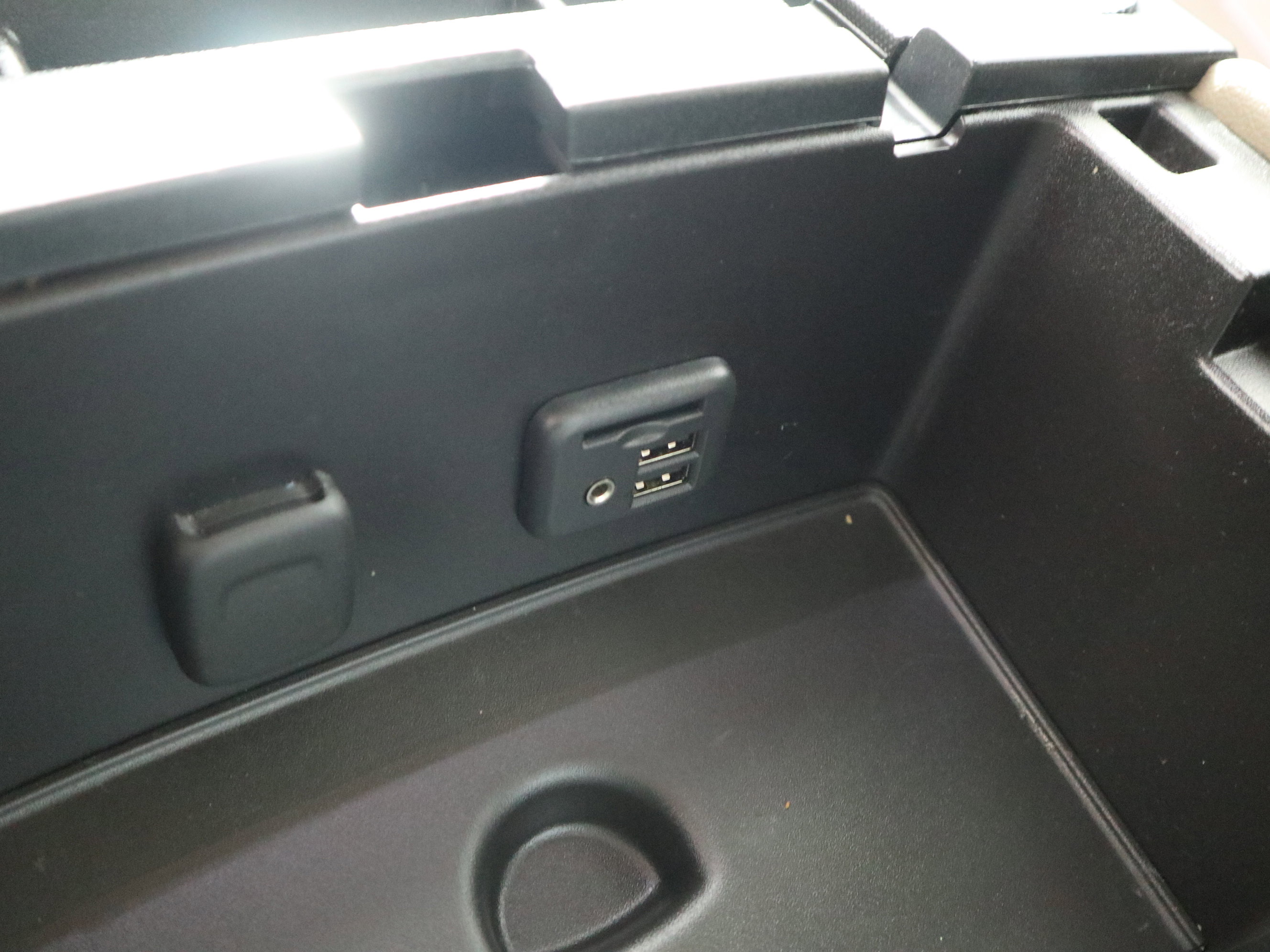 Used 2014 GMC Sierra 1500 SLT w/ Suspension Package, Off-Road image 31