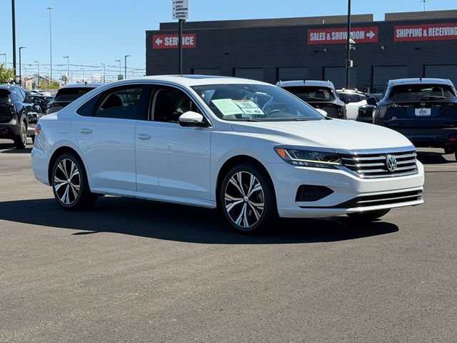 Used 2022 Volkswagen Passat 2.0T SE FWD image 9