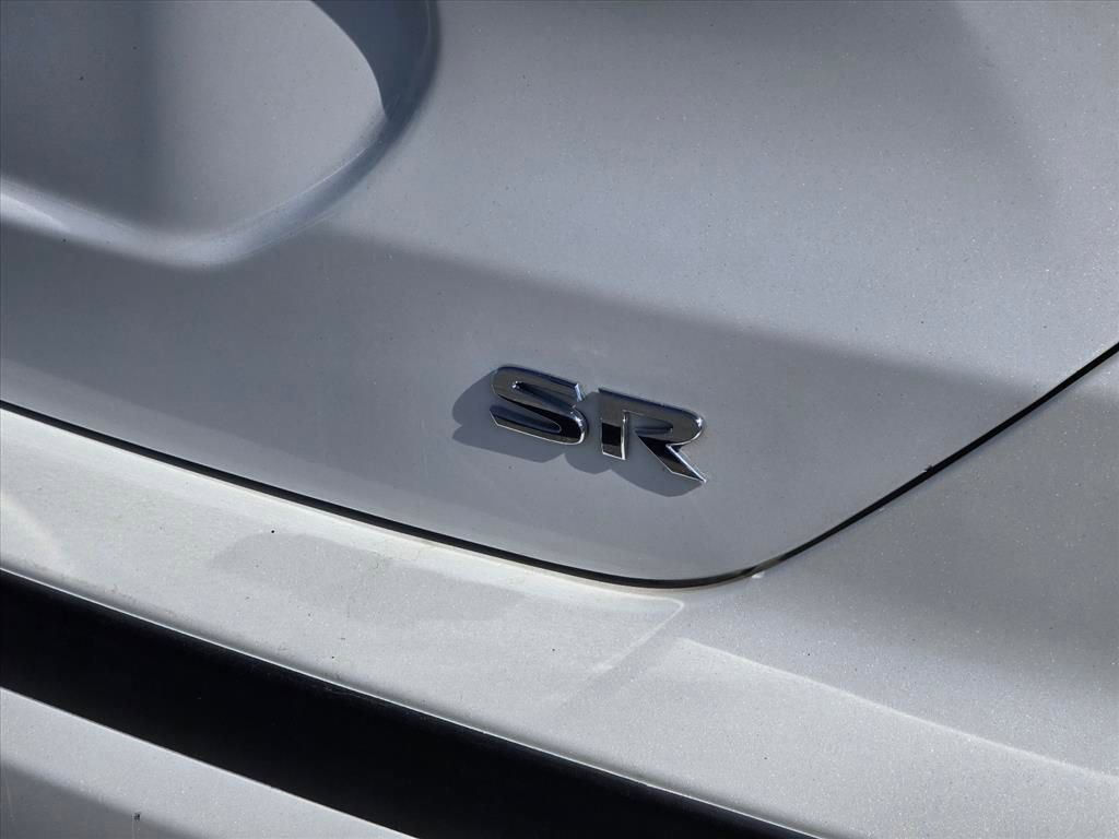 Used 2022 Nissan Kicks SR image 15