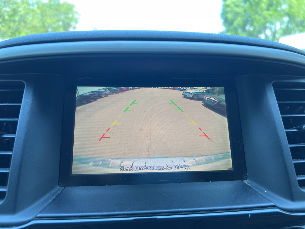 Used 2015 Nissan Pathfinder SV AWD/4WD image 19