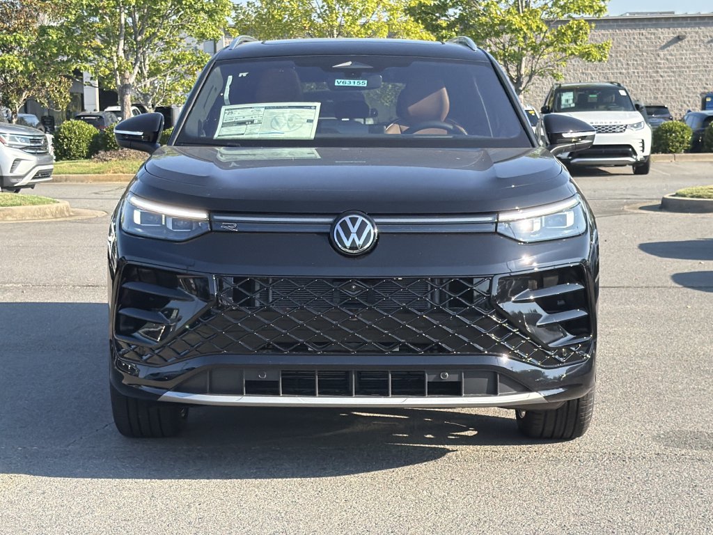 New 2026 Volkswagen Tiguan SEL R-Line AWD/4WD image 8