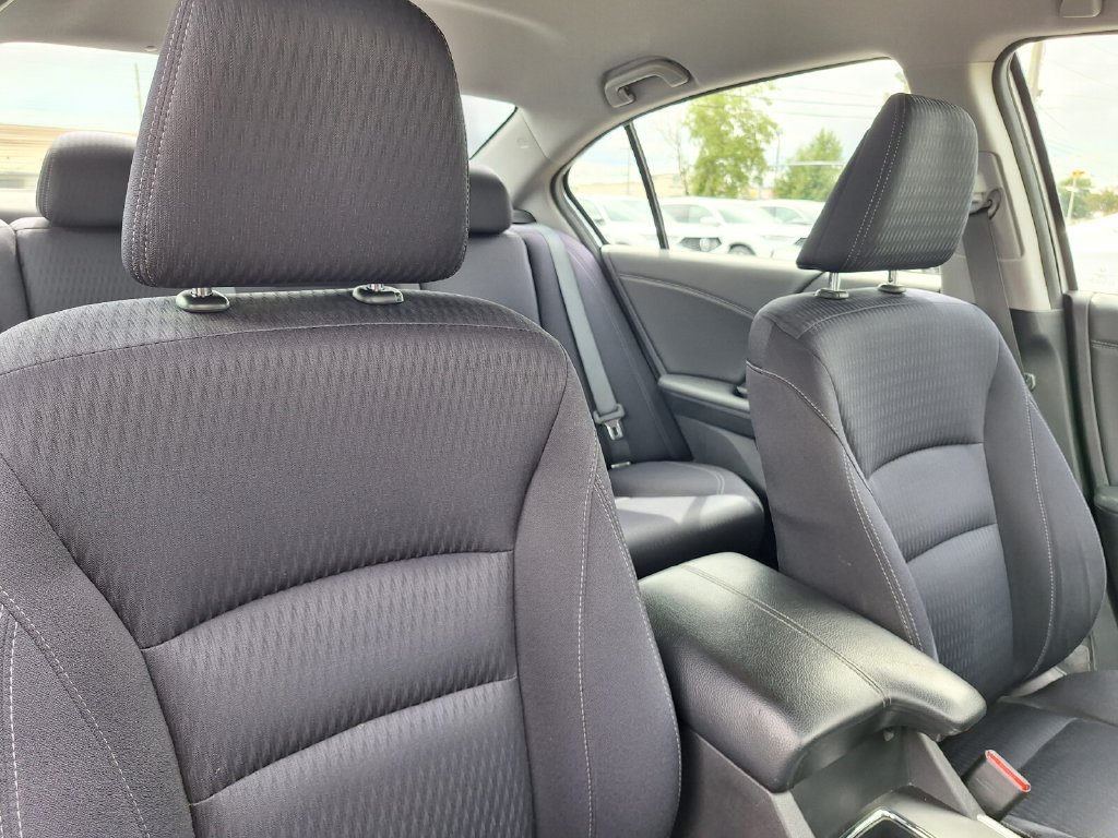 Used 2015 Honda Accord Sport image 25