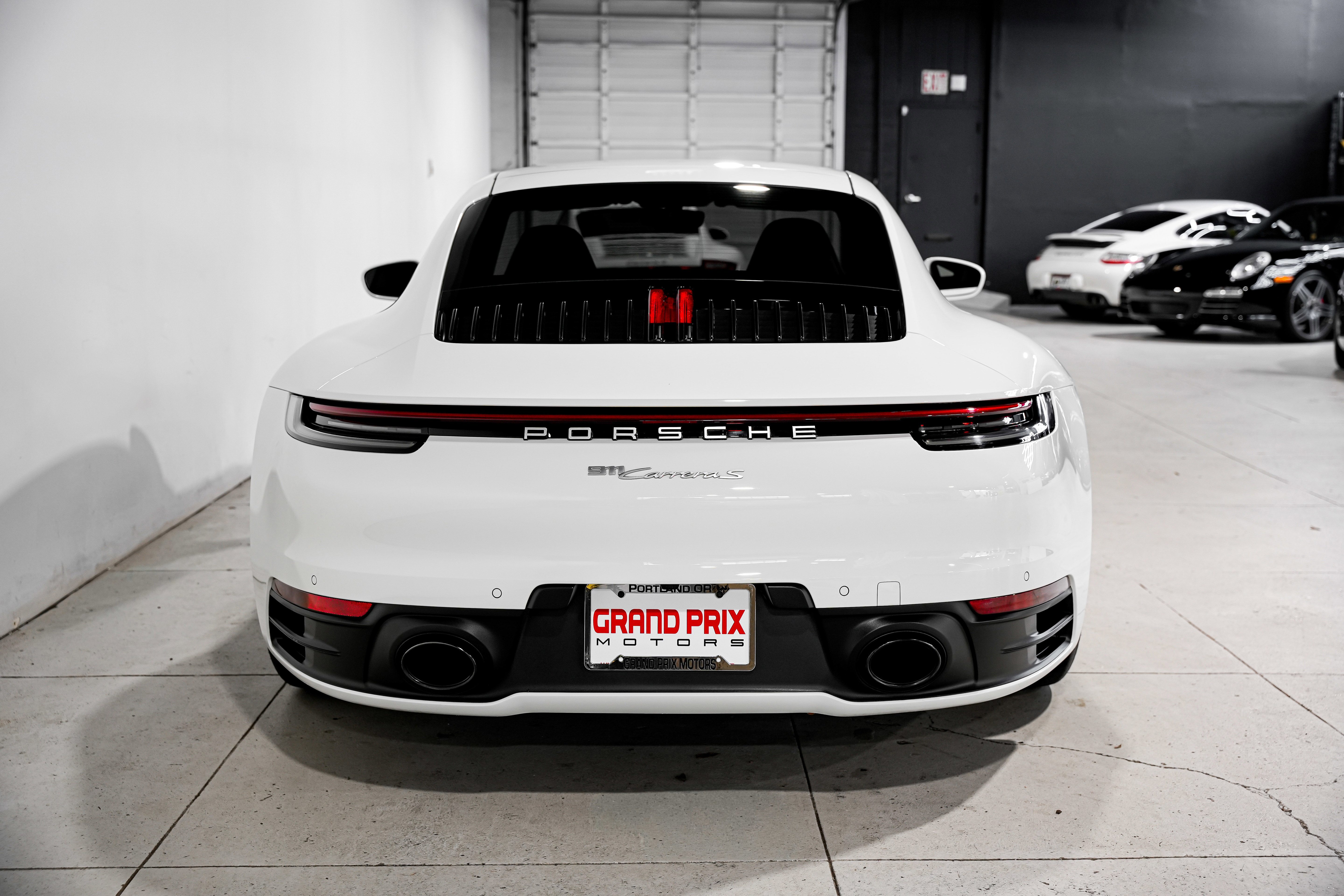 Used 2021 Porsche 911 Carrera S RWD image 4