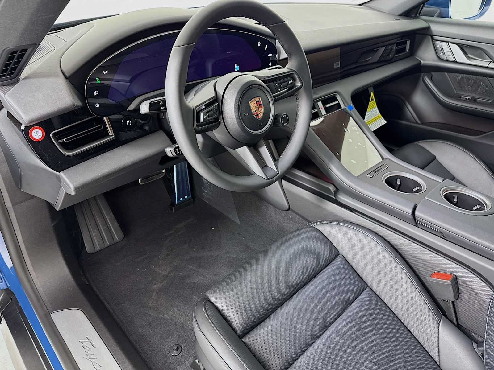 New 2026 Porsche Taycan 4S AWD/4WD image 4