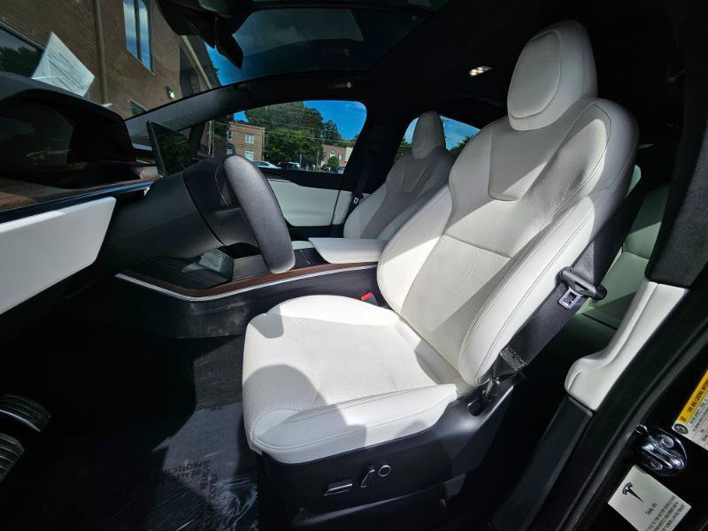Used 2022 Tesla Model X AWD/4WD image 36
