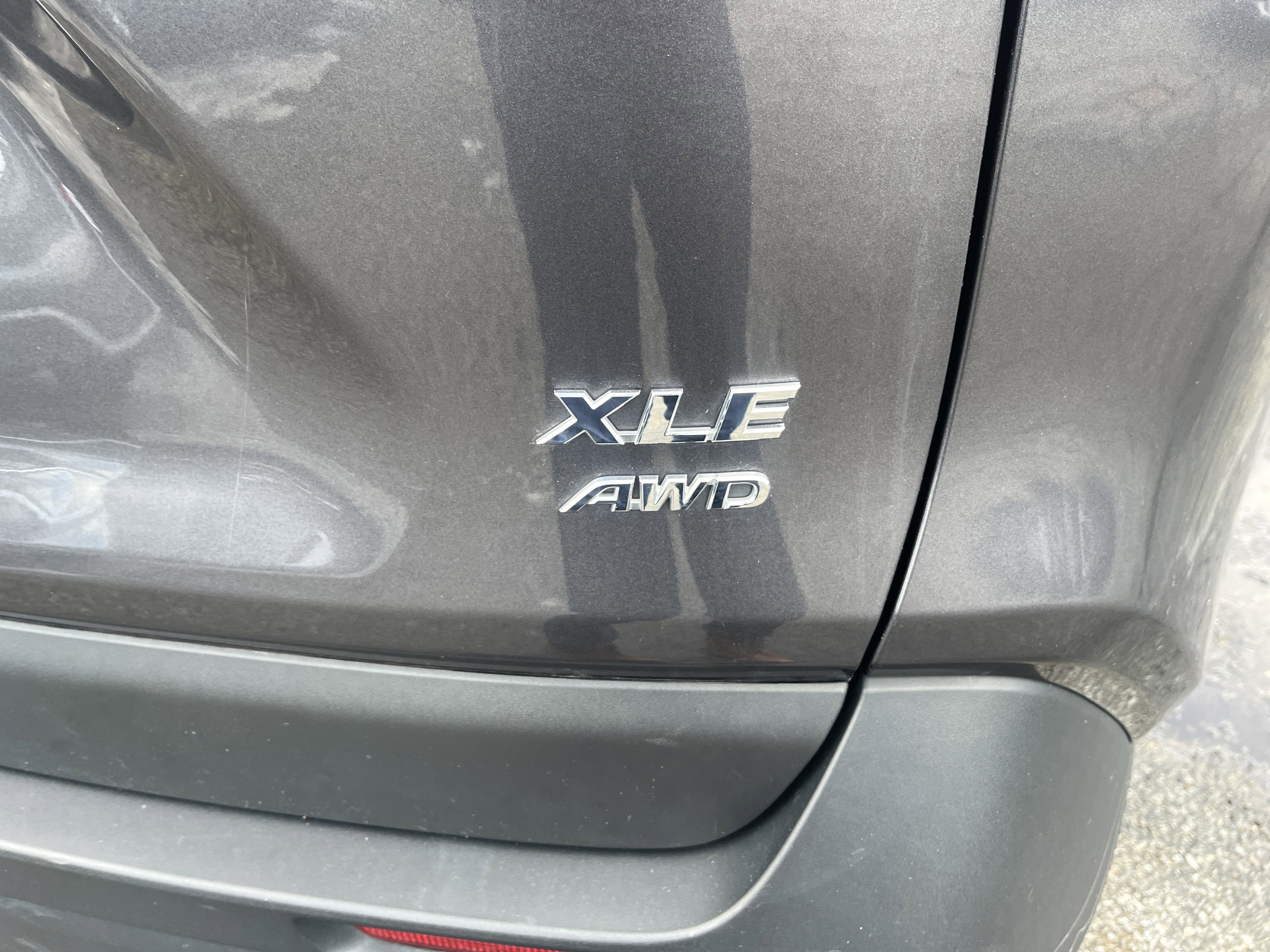 Certified 2024 Toyota RAV4 XLE image 28