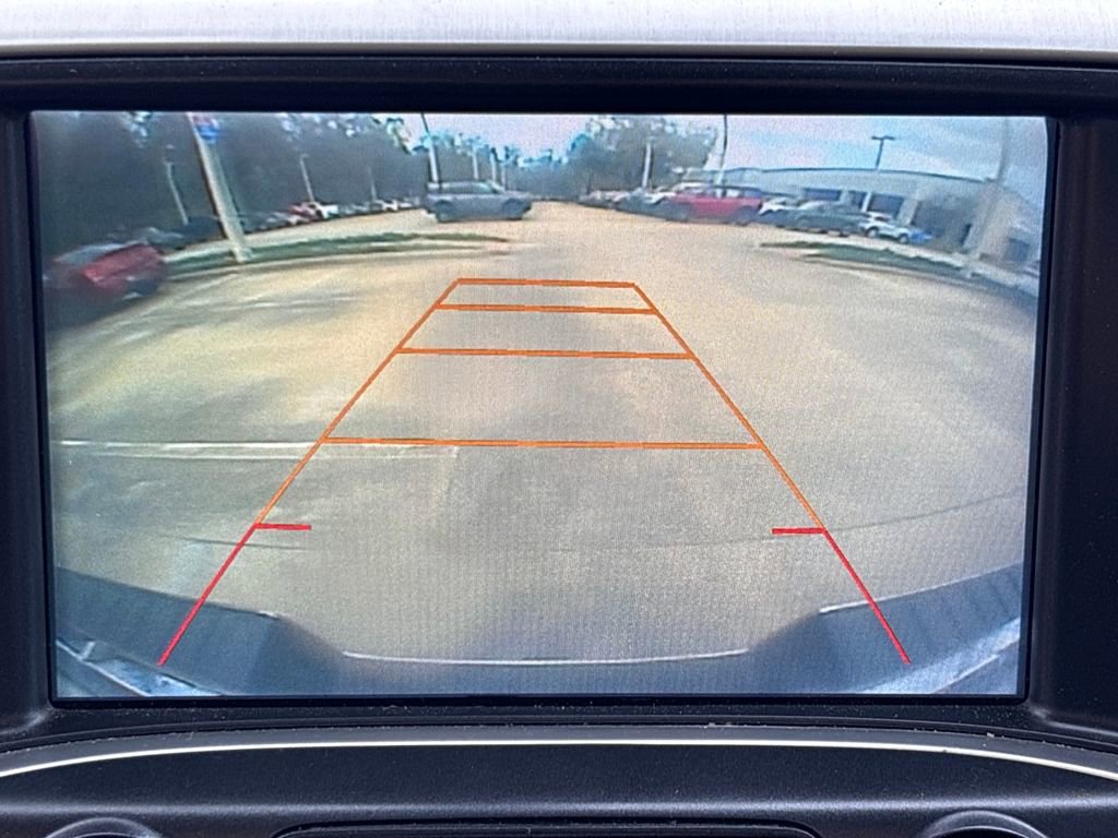 Used 2017 GMC Sierra 1500 SLT w/ SLT Premium Package image 24