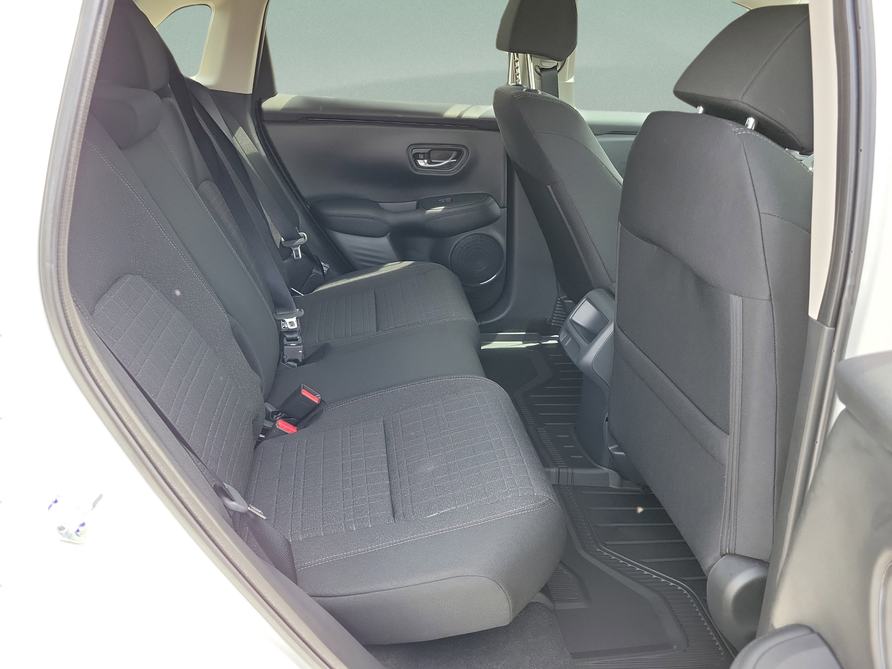 New 2026 Honda HR-V LX image 10