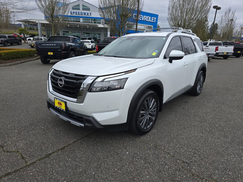Used 2025 Nissan Pathfinder SL w/ SL Premium Package