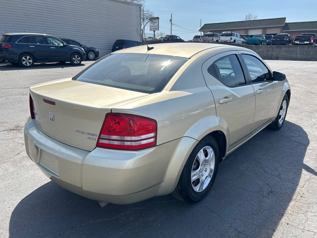 Used 2010 Dodge Avenger SXT FWD image 6