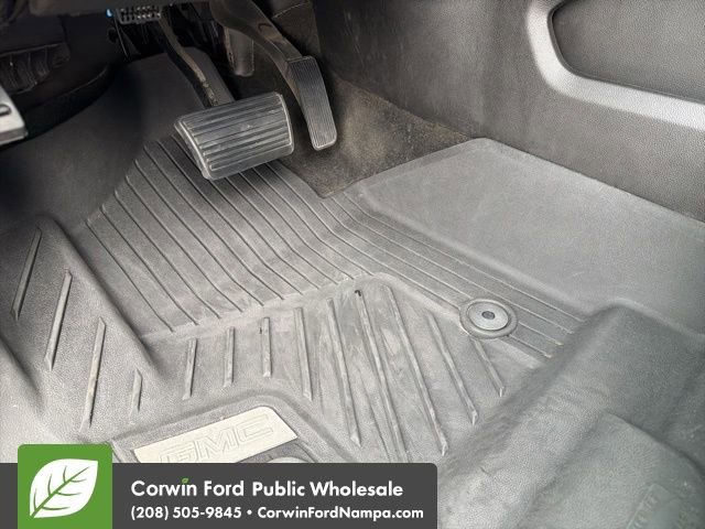 Used 2018 GMC Yukon XL Denali image 27