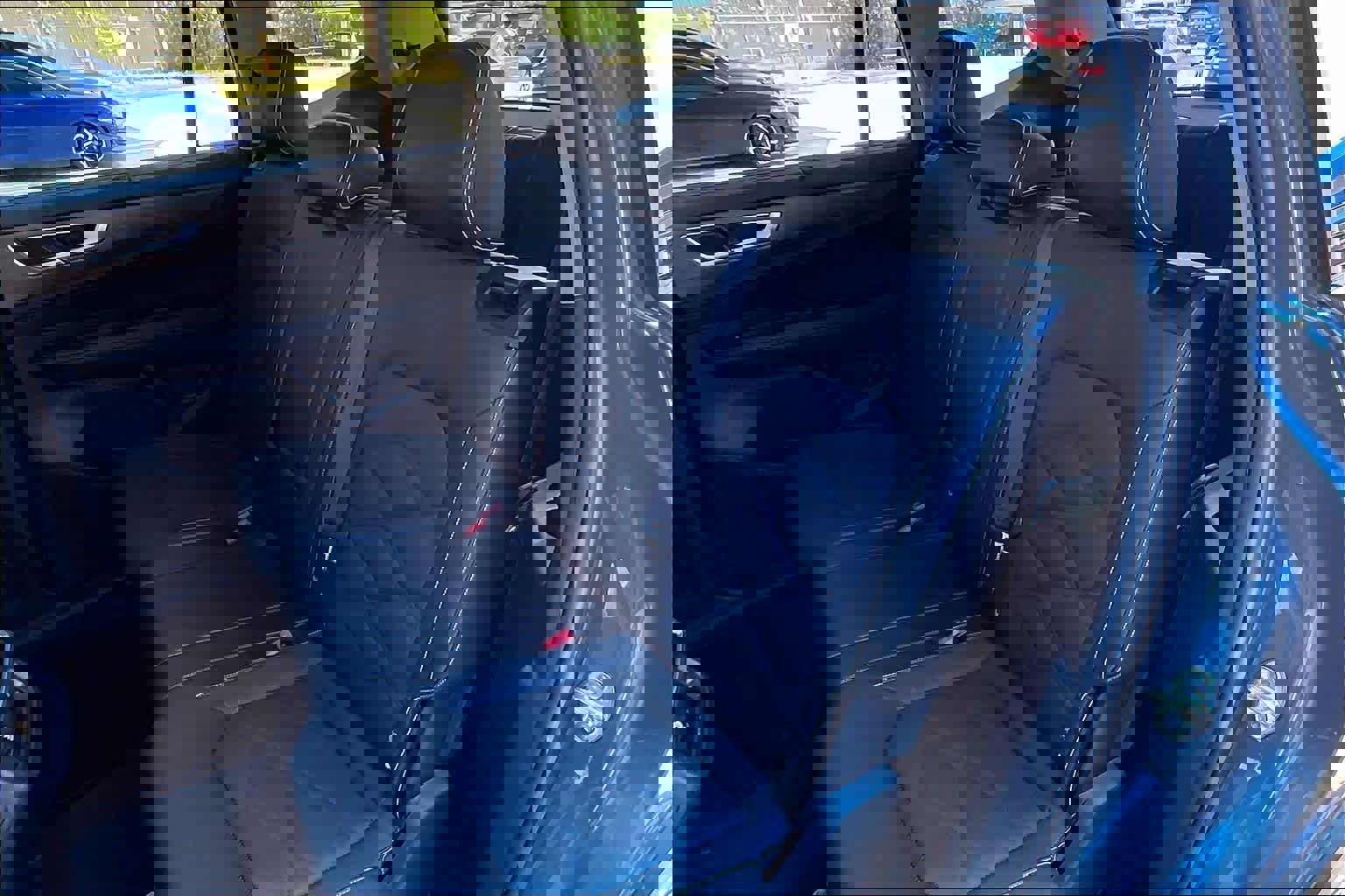 Used 2024 Volkswagen Atlas SE image 21