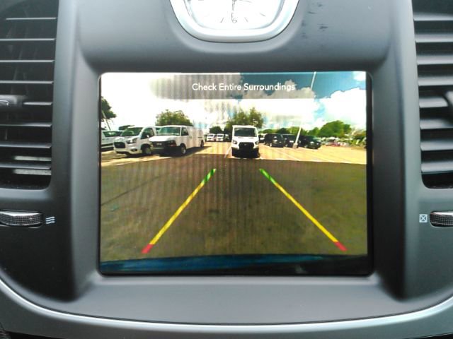 Used 2023 Chrysler 300 Touring w/ Sport Appearance Package image 8