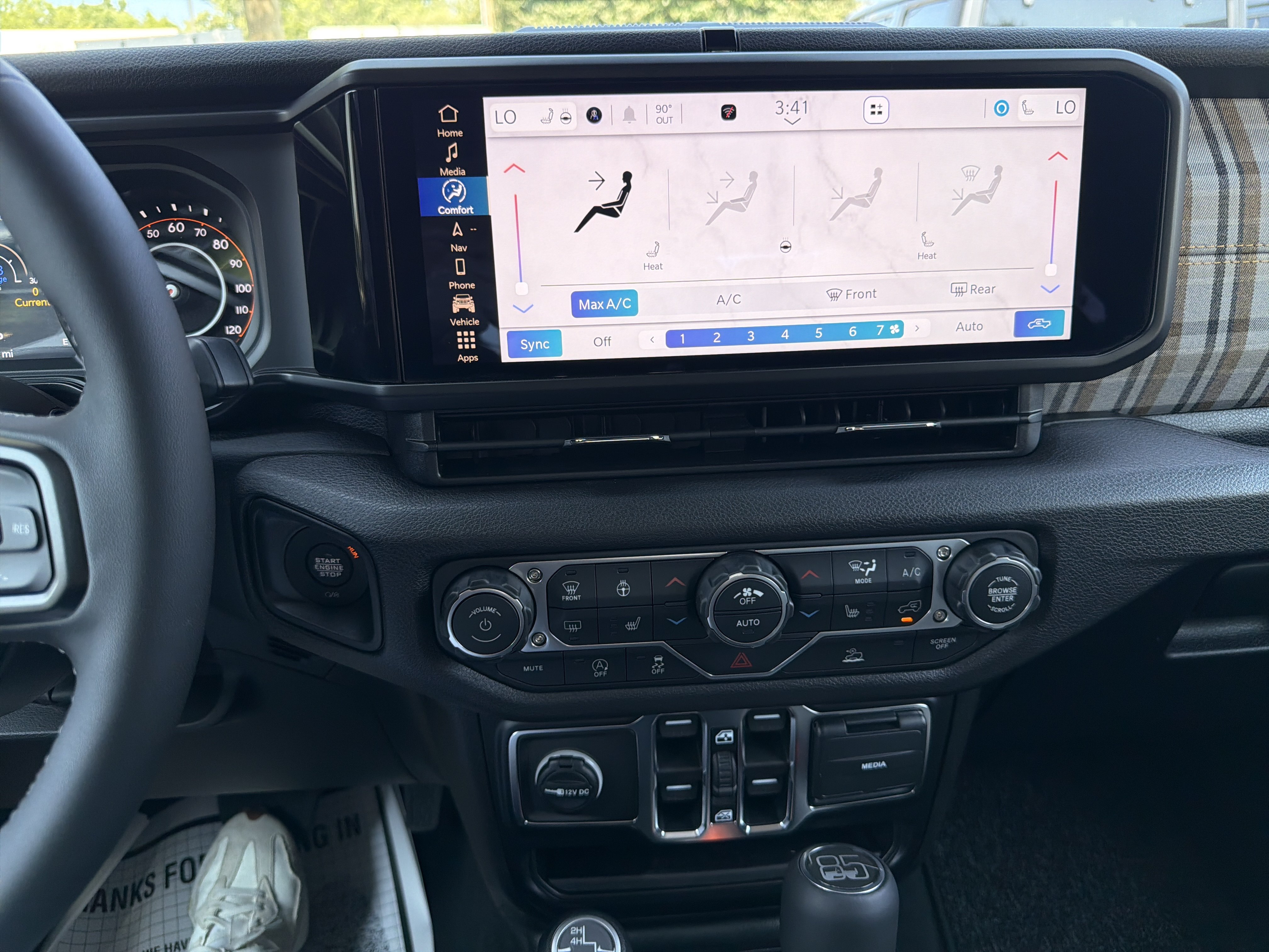 Used 2026 Jeep Gladiator Sport AWD/4WD image 25