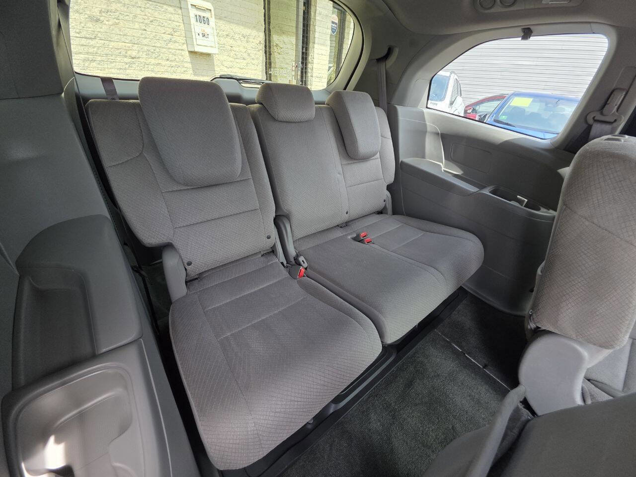 Used 2016 Honda Odyssey LX image 16