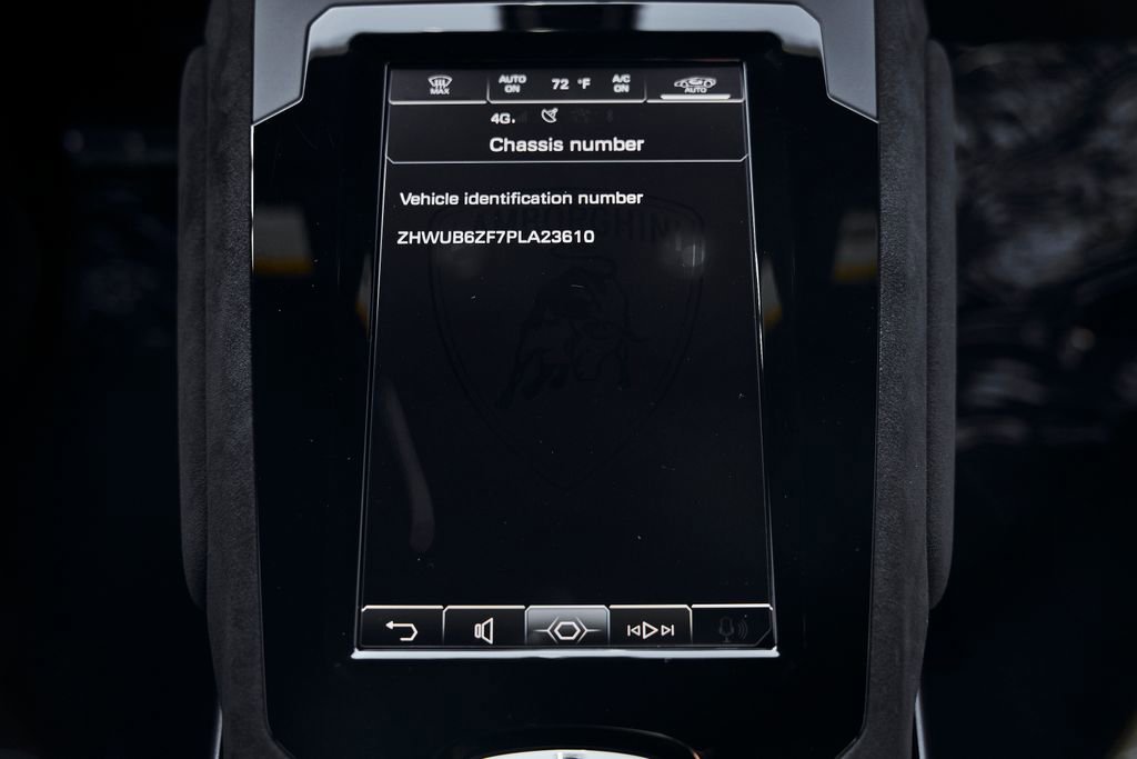 Used 2023 Lamborghini Huracan Tecnica image 70