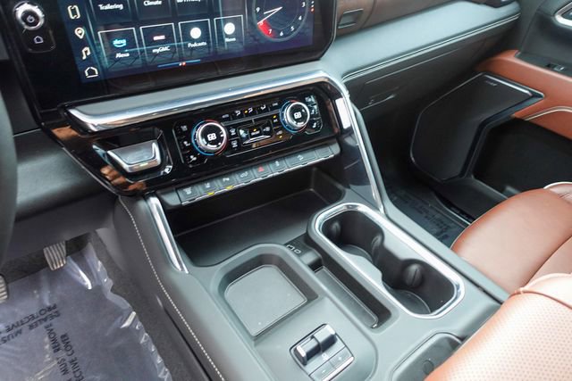 Used 2025 GMC Sierra 2500 Denali Ultimate image 30