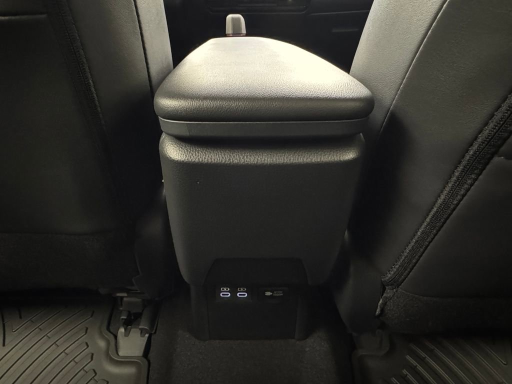 Used 2024 Toyota Prius Prime Premium image 26