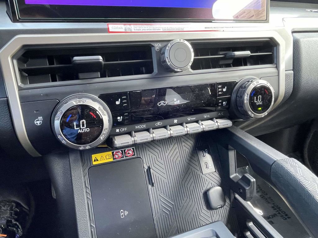 New 2026 Toyota Tacoma TRD Off-Road AWD/4WD image 40