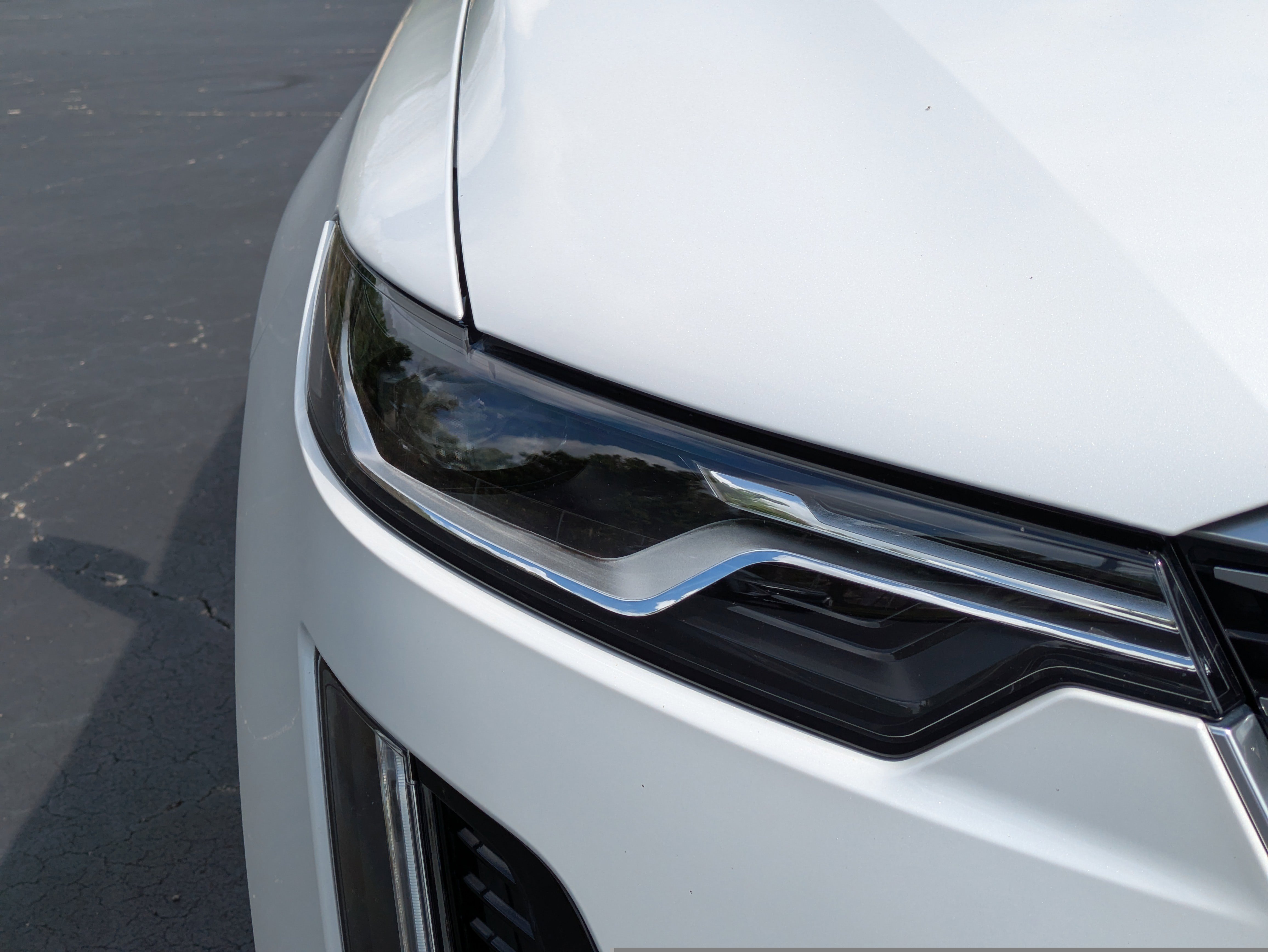 Certified 2024 Cadillac XT6 Premium Luxury w/ LPO, Floor Liner Package image 9