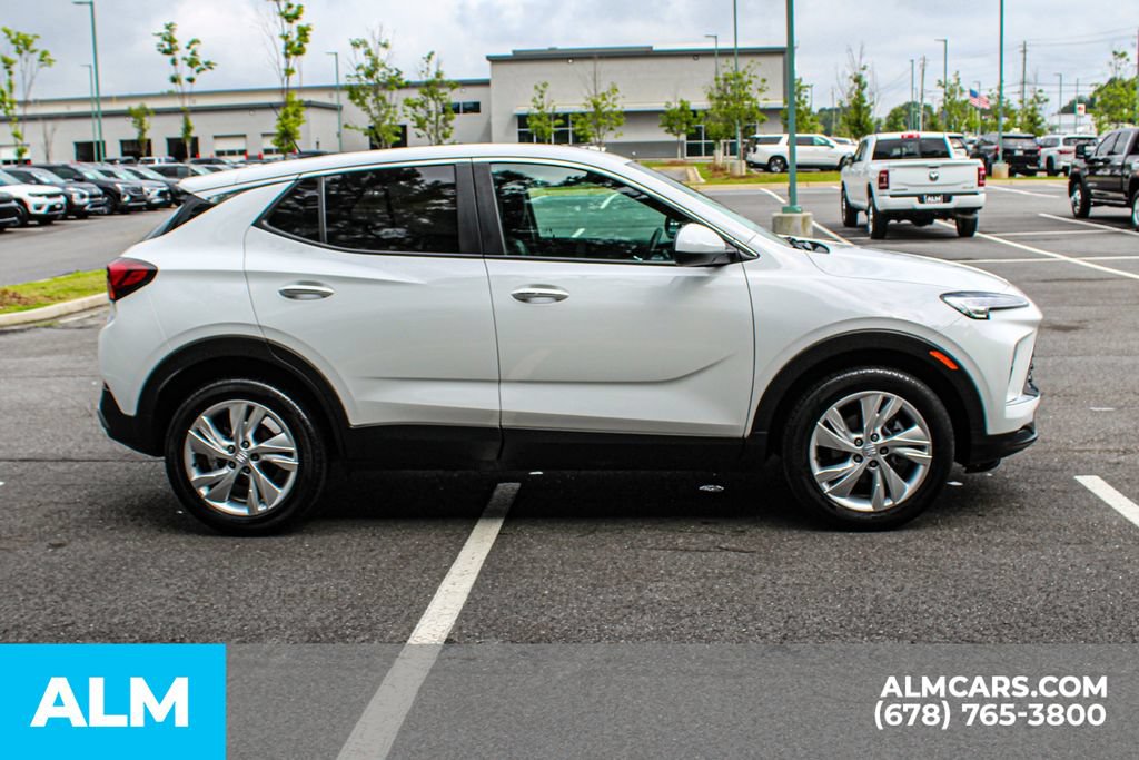 Used 2025 Buick Encore GX Preferred FWD image 9