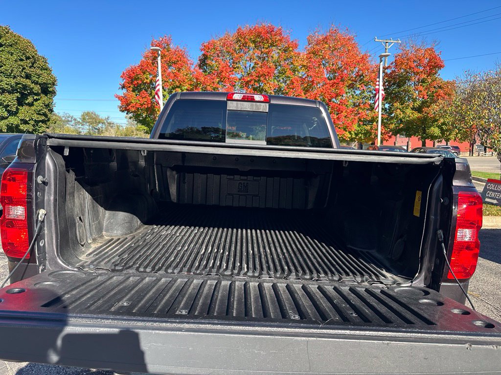 Used 2015 Chevrolet Silverado 1500 LTZ AWD/4WD image 29