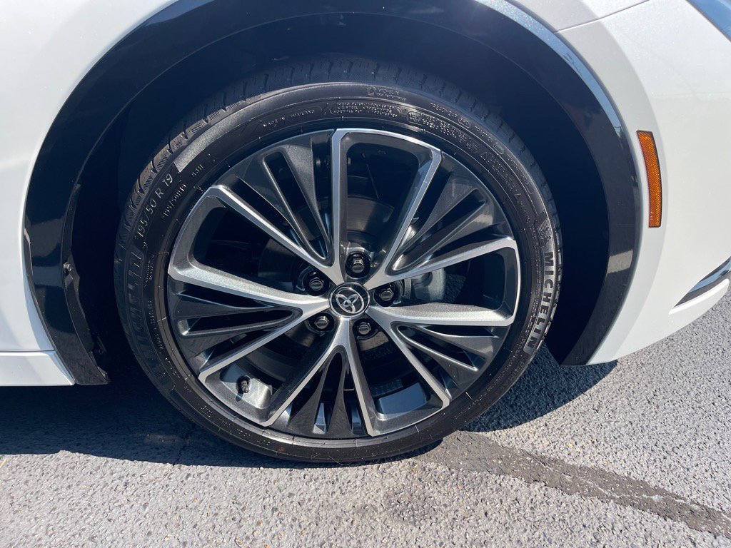 New 2026 Toyota Prius XLE FWD image 20