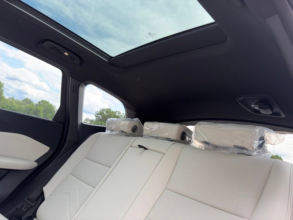 New 2026 BMW X1 xDrive28i w/ Convenience Package AWD/4WD image 19