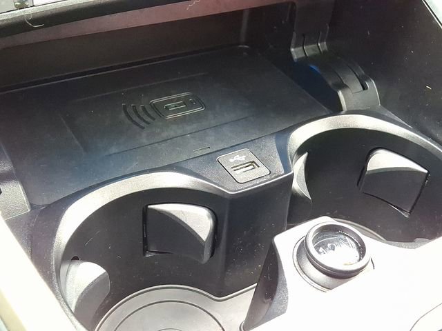 Used 2025 BMW i4 xDrive40i w/ Premium Package image 25