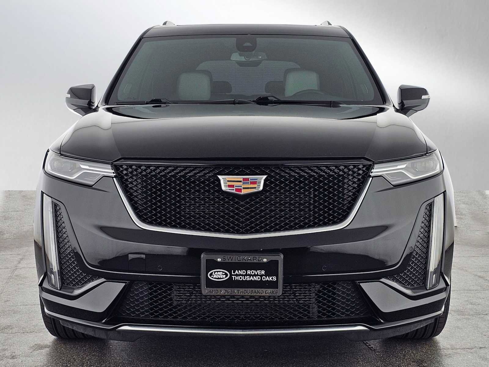 Used 2023 Cadillac XT6 Sport image 8