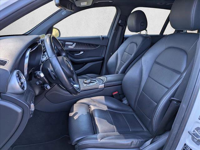 Used 2018 Mercedes-Benz GLC 300 4MATIC image 16