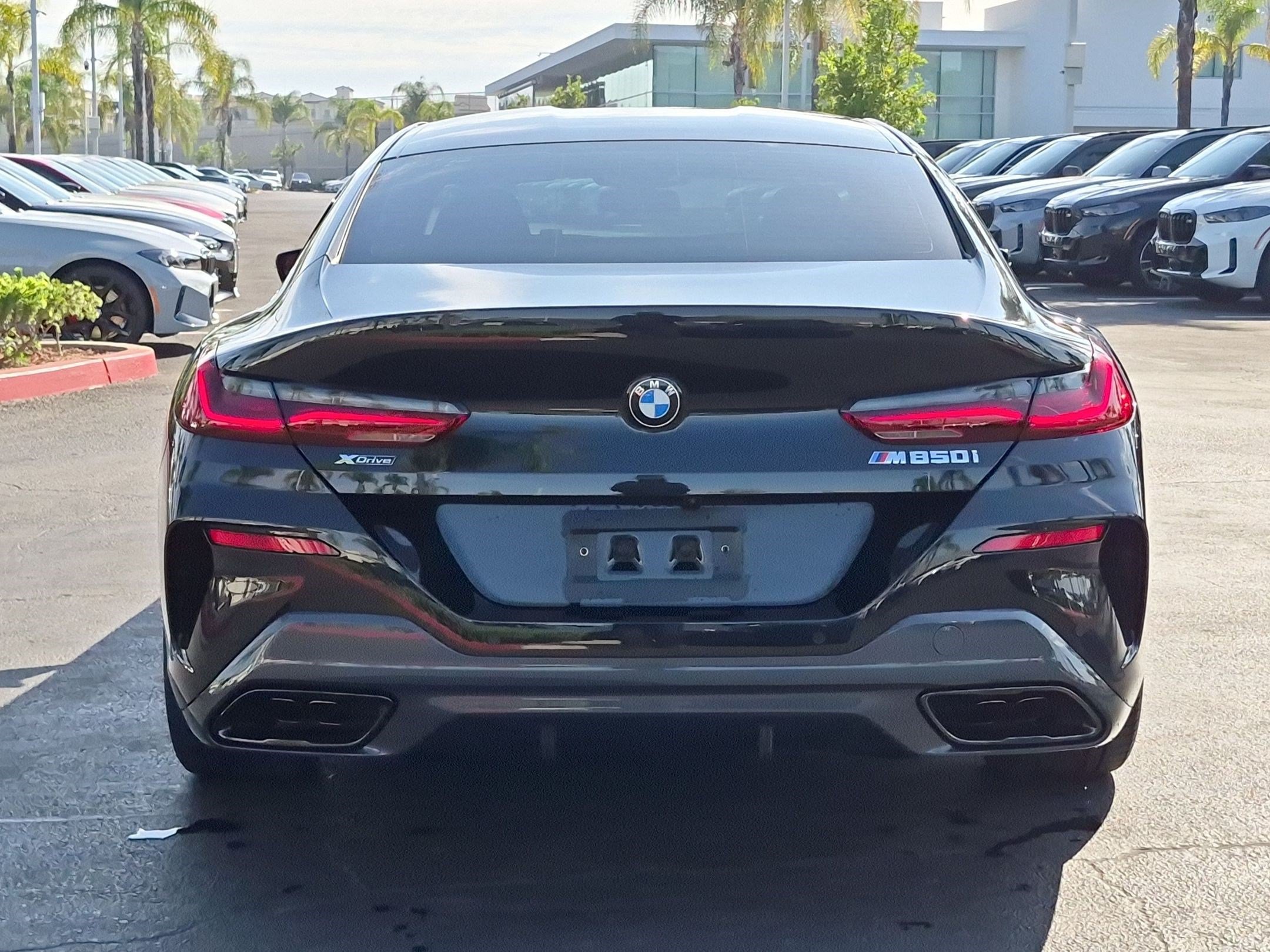 Used 2025 BMW M850i xDrive AWD/4WD image 9