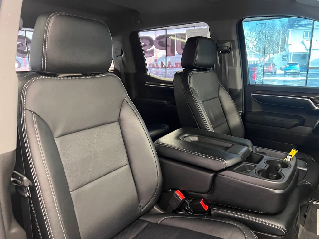 Used 2022 Chevrolet Silverado 1500 LT image 34