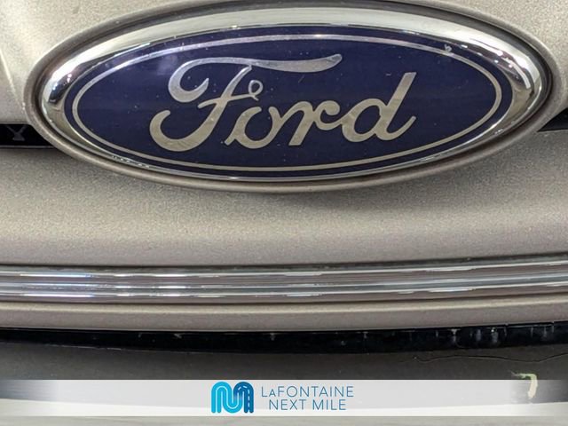 Used 2016 Ford Taurus SEL w/ Equipment Group 201A image 9