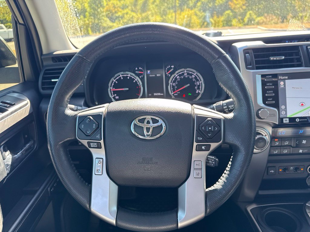 Used 2023 Toyota 4Runner Limited AWD/4WD image 31