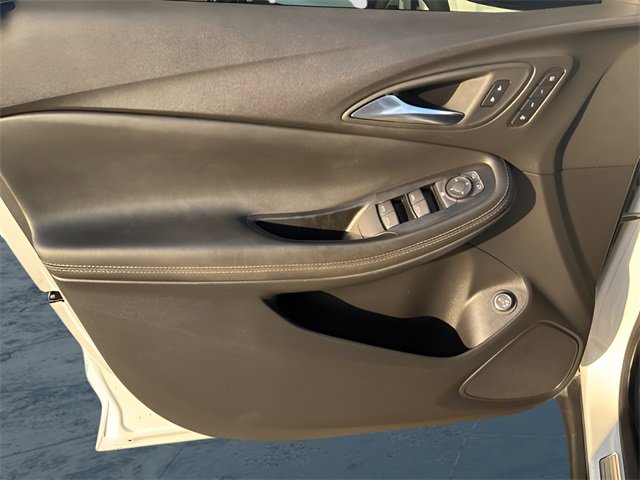 Used 2023 Buick Encore GX Essence w/ Experience Buick Package image 20