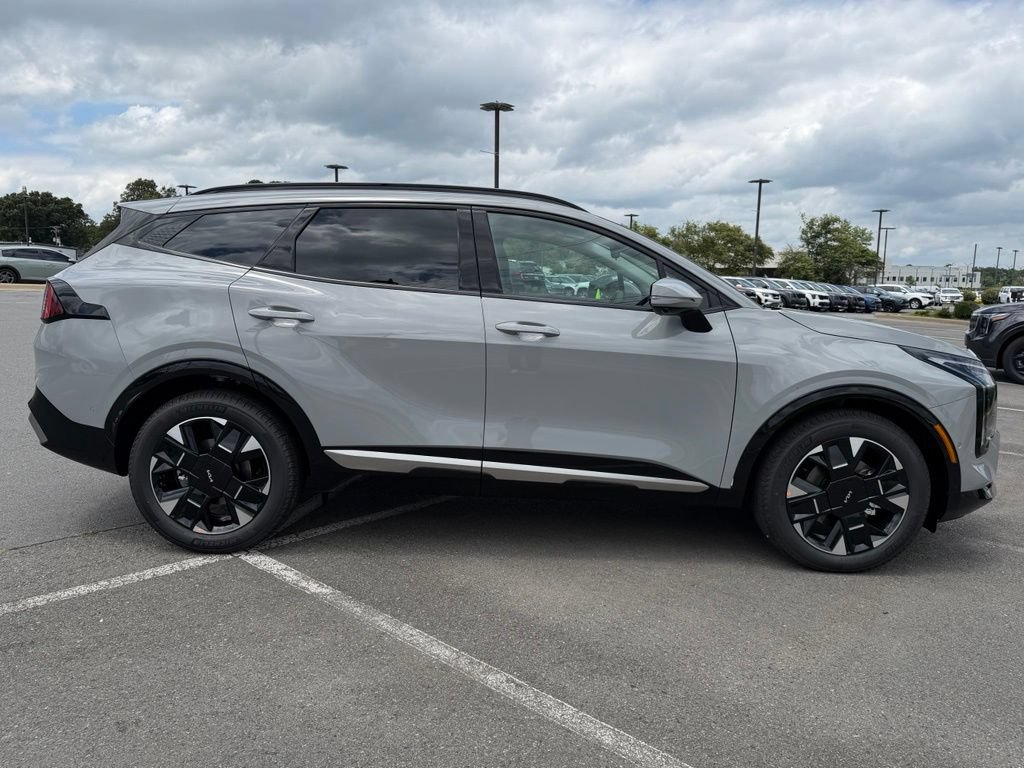 New 2026 Kia Sportage SX FWD image 8
