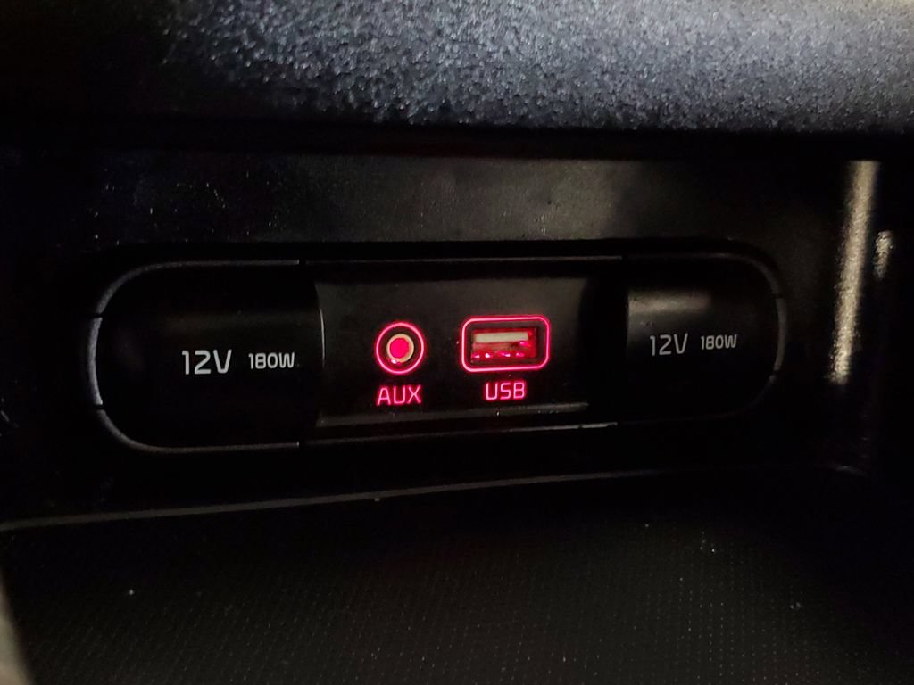 Used 2021 Kia Forte LXS FWD image 23