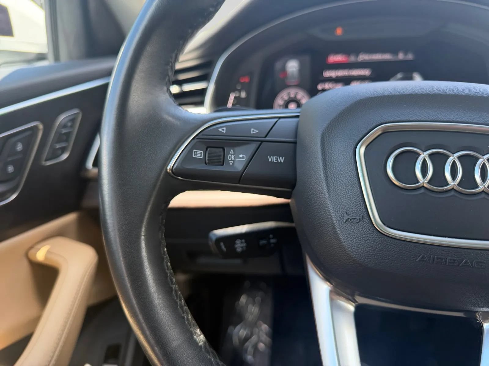 Used 2023 Audi Q8 Premium Plus w/ Premium Plus Package AWD/4WD image 21